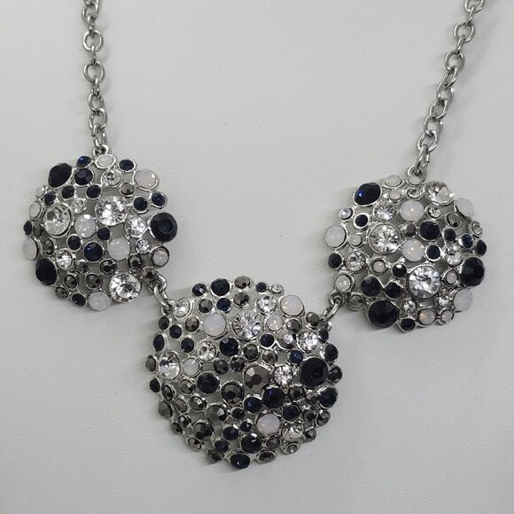 Charming Charlie Three Circle Necklace Silver Tone Black White Clear Blue - Picture 1 of 6